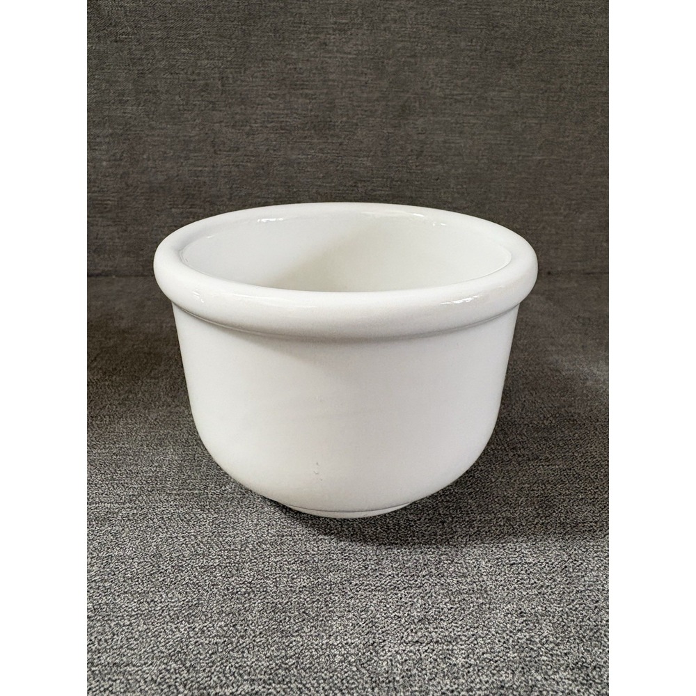 Vintage‎ McCoy White Pottery Footed Soup Bowl USA Made French Onion Crock